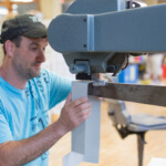 in der Werkstatt Karton heften in der Werkstatt